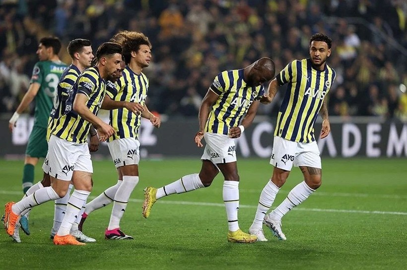 Fenerbahçe'nin golcüsü Valencia efsaneler arasına girdi - Resim: 3
