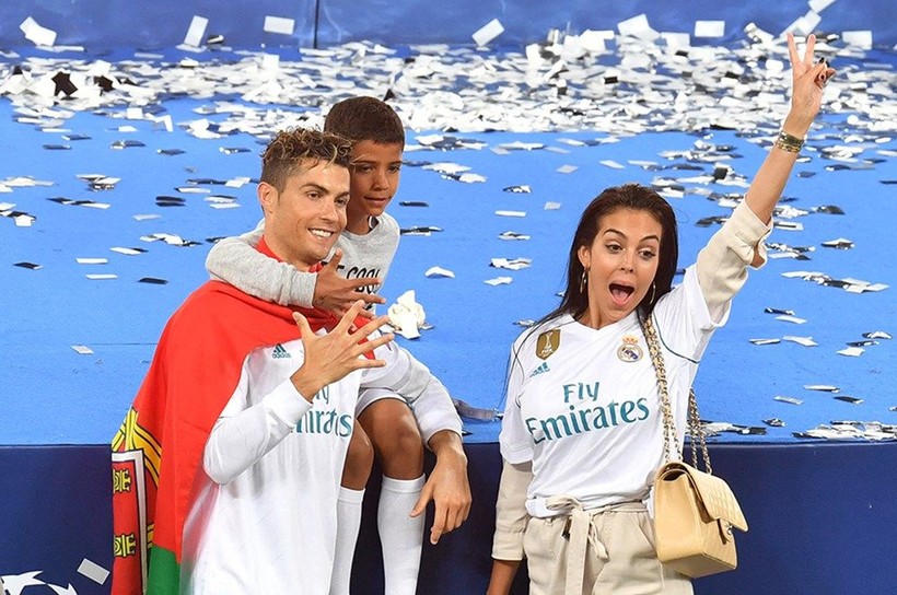 Ronaldo Georgina Rodrigue ile ayrılıyor! 350 milyon euro ödeyecek - Resim: 8