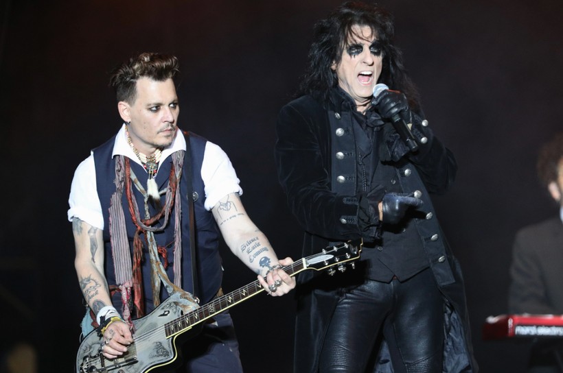 Johnny Depp otel odasında baygın bulundu: Konserler iptal edildi - Resim: 11