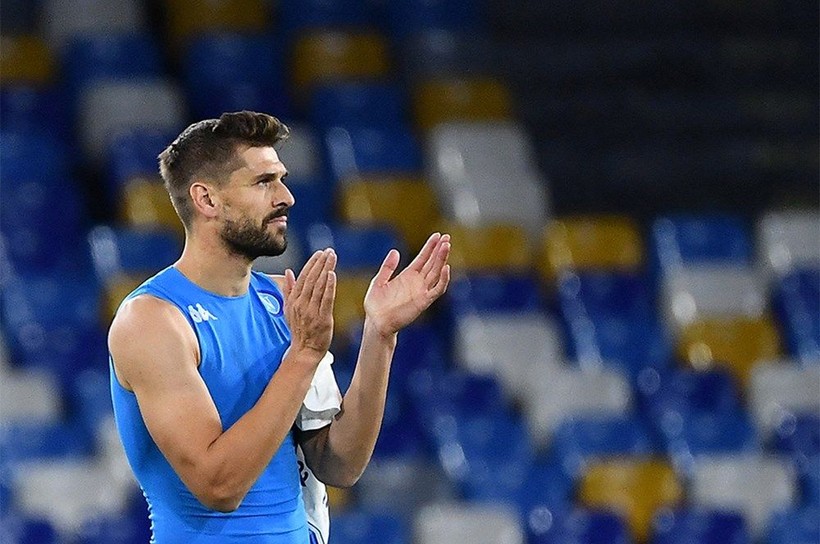2023 yılında futbola veda eden yıldızlar! Zlatan, Hazard, Buffon, Mesut... - Resim: 4