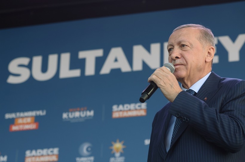 Son Dakika: Cumhurbaşkanı Erdoğan Sultanbeyli'de halkla buluştu: İstanbul içler acısı bir hale gelmiştir - Resim : 3