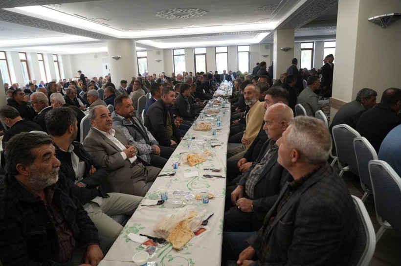 Muş’ta 8 yıllık husumet bir saatlik törenle son buldu - Resim: 7