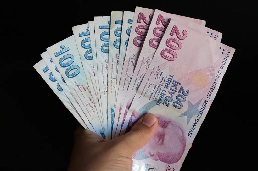 Emekli ve memur zammı belli oldu! İşte 2026 maaş zam oranları - Resim: 4