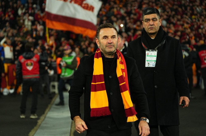 Okan Buruk, taraftarlara 3’lü çektirdi - Resim: 2