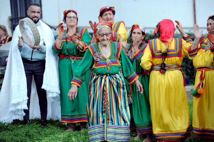 Güya dünyadan gerilerdi... Kuzey Afrika'nın en büyük kabilesi 2973 yılına girdi - Resim: 14