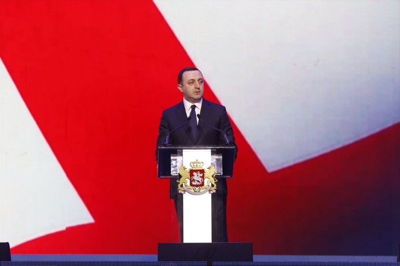 Tiflis'te Gürcistan'ın AB adaylık statüsü verilmesi kutlanıyor - Resim: 11