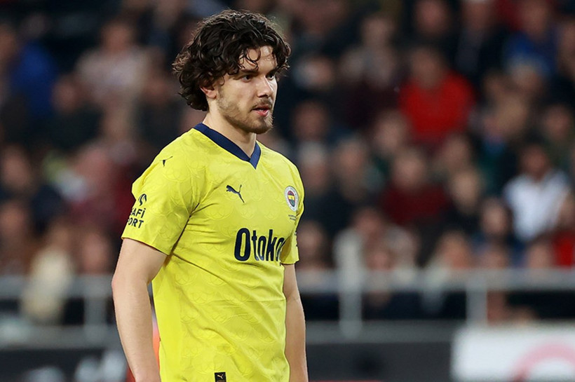 İngiliz devi Arsenal Mersin'de Fenerbahçeli Ferdi Kadıoğlu'nu izledi - Resim : 2