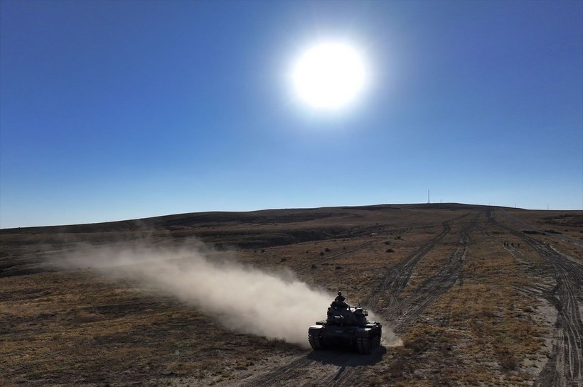 TSK'nın muharebe sahasındaki en etkin kara silahlarından olan tank birlikleri göreve hazır - Resim: 6