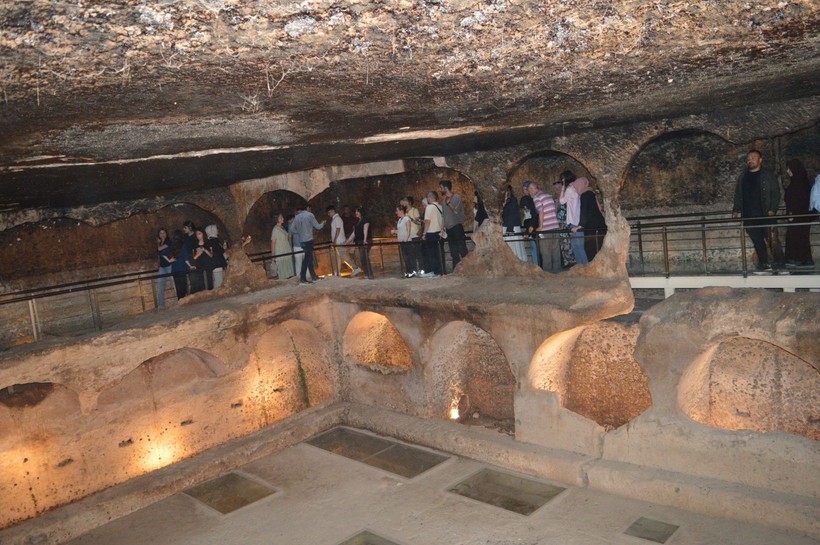Kurban Bayramı'nda Mardin'e turist akını! Oteller doldu, çevre illerde konaklıyorlar - Resim: 6