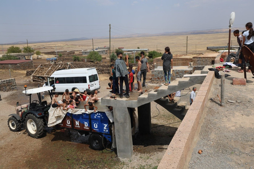 Havuz yoksa römork var: Diyarbakır'da yaz neşesi kendi imkanlarıyla geldi - Resim: 9