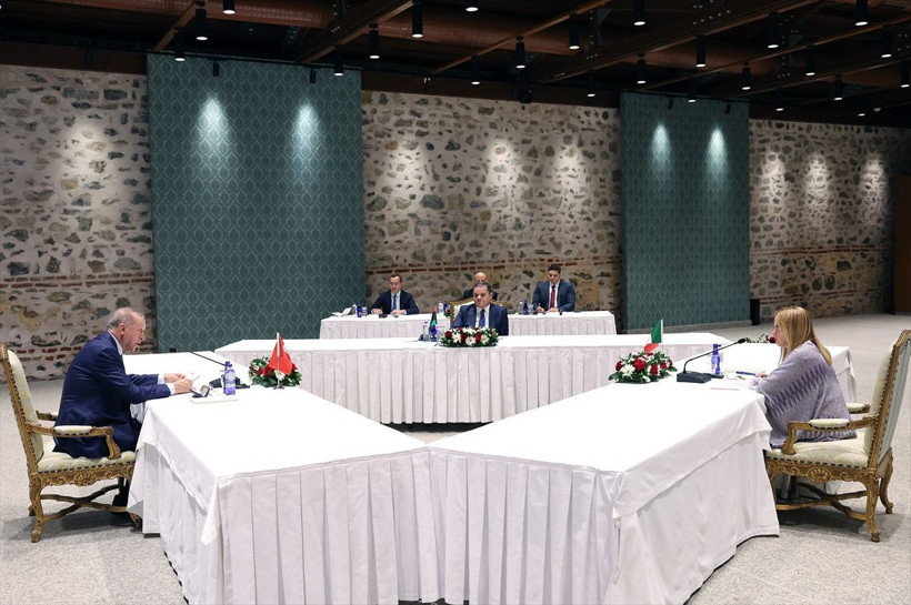 Erdoğan-Meloni zirvesinden ilk görüntüler - Resim: 9