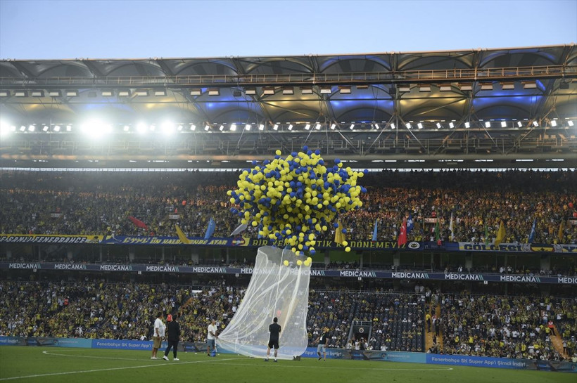 Fenerbahçe, Duygu Özdin için 1907 balon uçurdu - Resim: 1