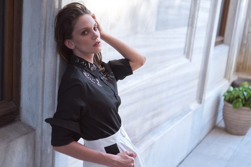 Farah Zeynep Abdullah'tan başrolünü Demet Özdemir'e kaptırdığı 'Adım Farah' dizisine eleştirisi - Resim: 3