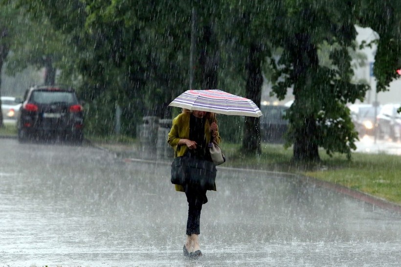 Meteoroloji o illerimizi turuncu ve sarı kodla uyardı! Sağanak ve fırtına alarmı verildi | 10 OCAK HAVA DURUMU - Resim: 9