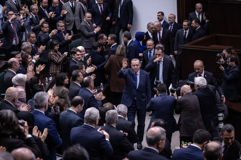 Cumhurbaşkanı Recep Tayyip Erdoğan Meclis'e gelmeyen vekilleri azarladı: Millet para veriyor hakkını helal etmez aldığınız maaşlar da haramdır - Resim: 3