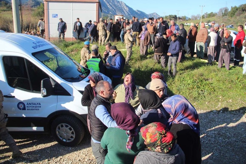 Antalya'da kumar borcu kavgasında ortalık kan gölüne döndü! Cani adam 3 kişiyi gözünü kırpmadan vurdu - Resim: 10