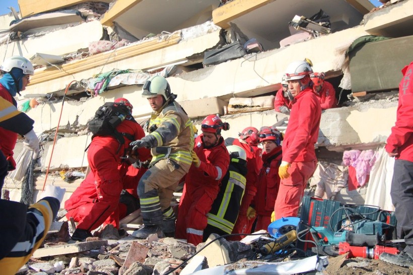 Deprem bölgesinde acil yıkılması gereken bina sayısı belli oldu! İşte il il hasar tespit çalışmaları ve yıkılacak binalar - Resim: 12