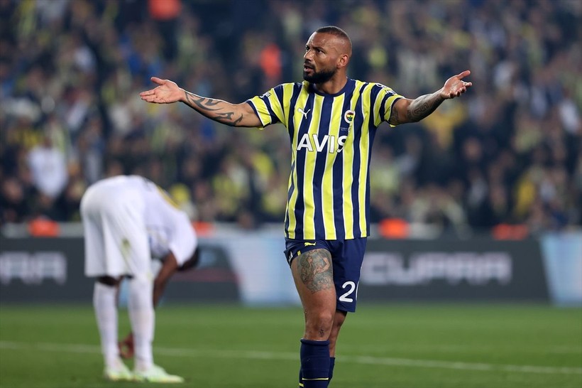 Fenerbahçe büyük fırsat tepti! Bu kez son dakikada yıkıldı - Resim: 29