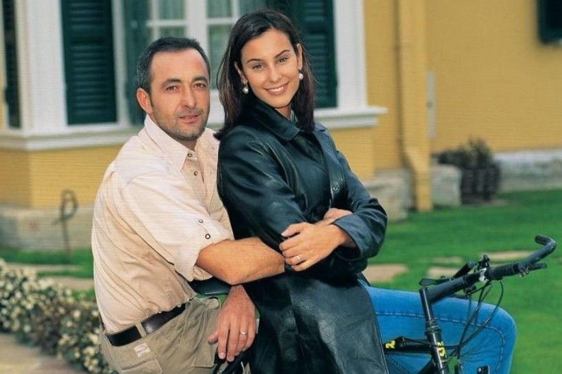 Mehmet Aslantuğ ve Arzum Onan çifti neden boşandı? Ayrılığın perde arkasına ilişkin ilk açıklama Mehmet Aslantuğ'dan geldi! Bakın boşanmayı kim istemiş... - Resim: 15