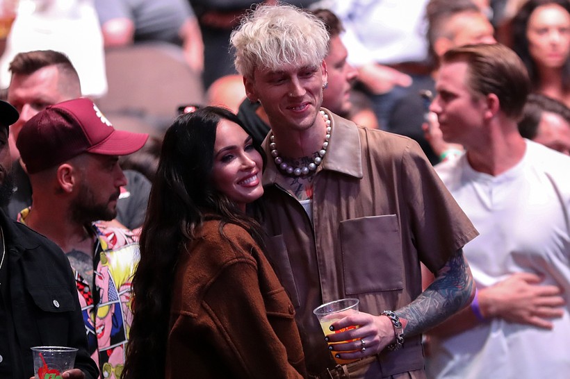 Lunaparkta saldırıya uğrayan Megan Fox aldığı darbeyle... - Resim: 2