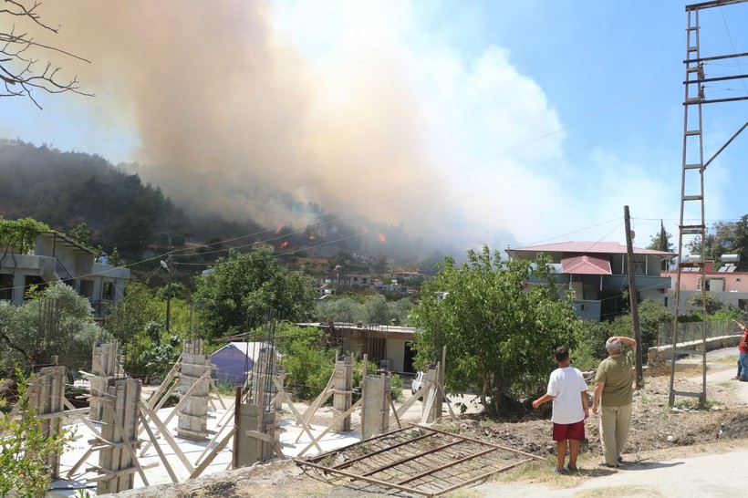 Son Dakika: Hatay'da ve İzmir'de orman yangını! - Resim: 5