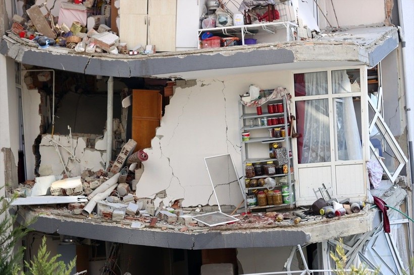 Ahmet Ercan deprem listesini güncelledi! 2 ile dikkat çekti: 7 büyüklüğünde ve tsunami - Resim: 9