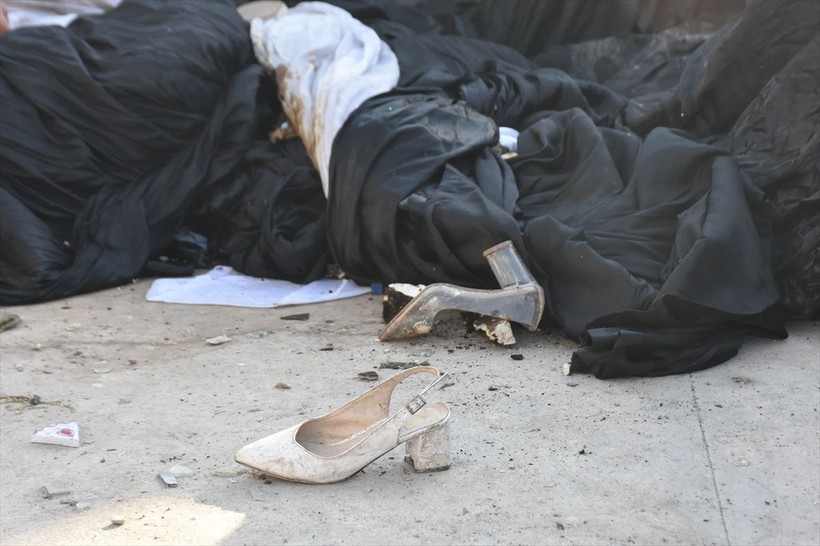Irak'ın Musul kentinde bir düğün salonunda yangın çıktı! Yüzlerce ölü ve yaralı var - Resim: 40