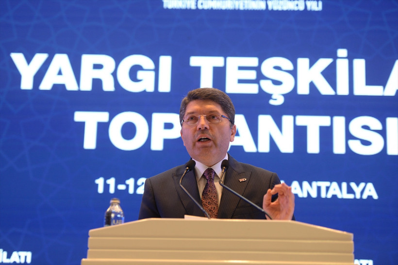 Son Dakika: Can Atalay'a ilişkin AYM ve Yargıtay'ın verdiği kararlar! Adalet Bakanı Yılmaz Tunç'tan flaş açıklamalar: Krizler yeni anayasayla çözülür - Resim : 6