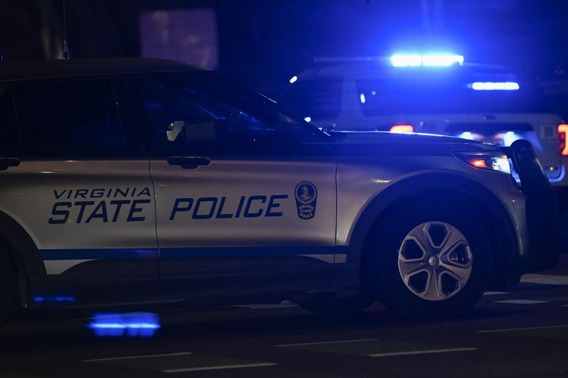 ABD'de polisin aramak için gittiği ev patladı - Resim: 11