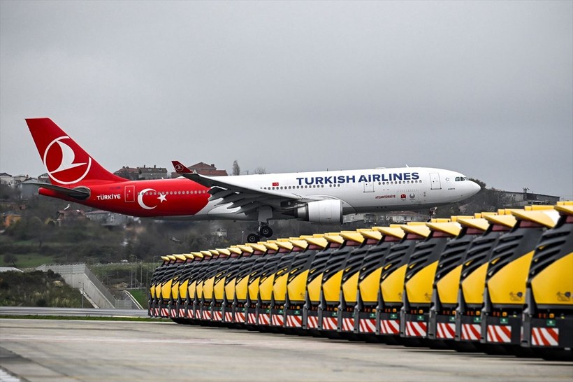 İstanbul Havalimanı'nda kış hazırlıkları tamamlandı! Yolcuların rahat ve güvenli yolculuğu sağlandı - Resim: 3