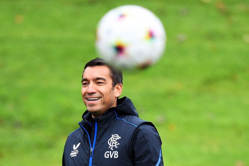 İşte Beşiktaş'ın yeni teknik direktörü! Bruno Genesio olmadı rota Giovanni van Bronckhorst'a çevrildi - Resim: 15