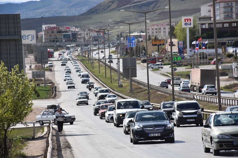 Türkiye'nin kilit kavşağı Kırıkkale'de trafik yoğunluğu - Resim: 3