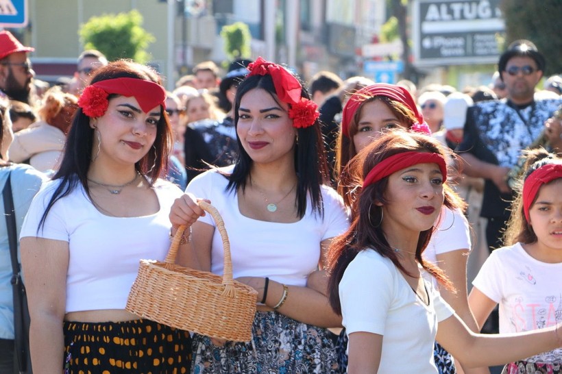 Tekirdağ ve Edirne'de Hıdırellez coşkusu! Göbekler atıldı, ateşler yakıldı... - Resim: 32