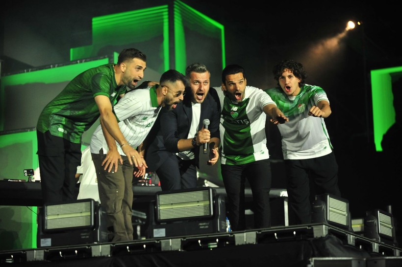 DJ Mahmut Orhan'dan Bursaspor'a destek konseri - Resim: 3