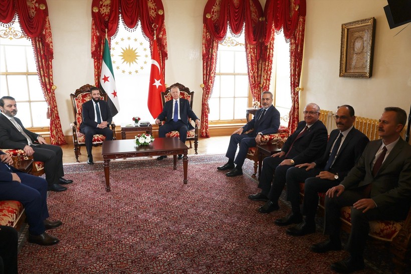 Cumhurbaşkanı Erdoğan, Şara ile bir araya geldi - Resim : 4