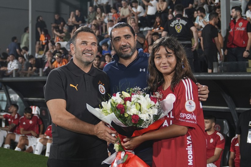 Şampiyon Galatasaray ilk hazırlık maçında Ümraniyespor'u 5-2 mağlup etti - Resim : 2