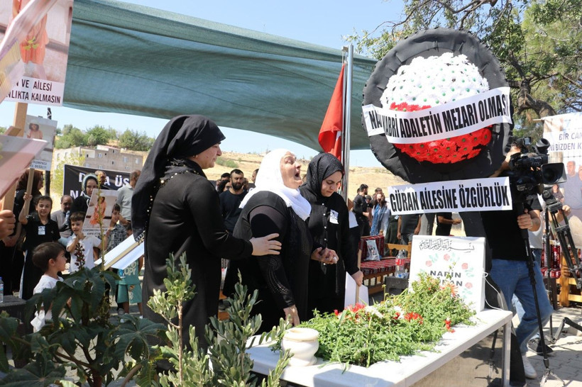 Narin Güran, ölümünün yıl dönümünde mezarı başında anıldı - Resim: 4