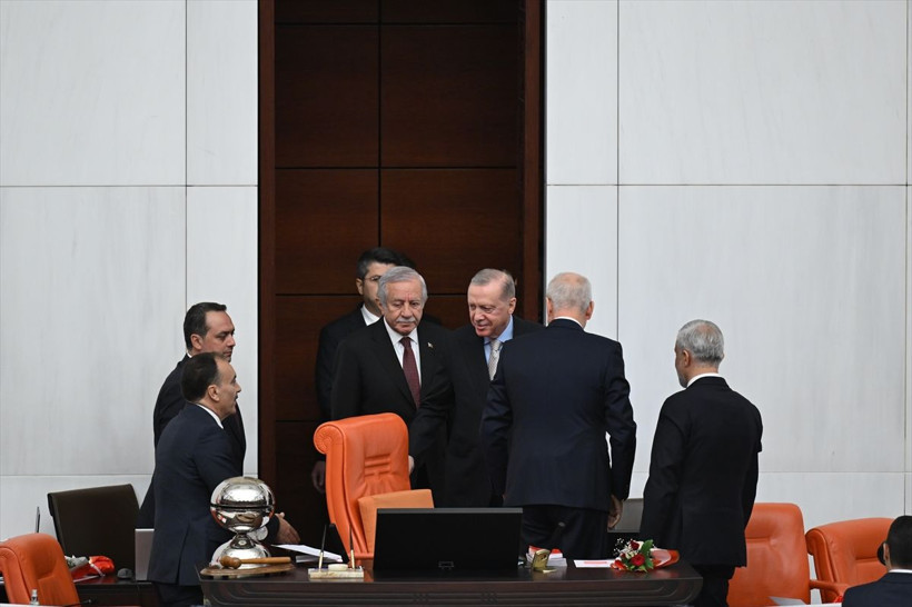 Meclis'te sürpriz görüşme: AK Parti, MHP, İYİ Parti, DEM Parti heyetleri aynı karede - Resim: 5