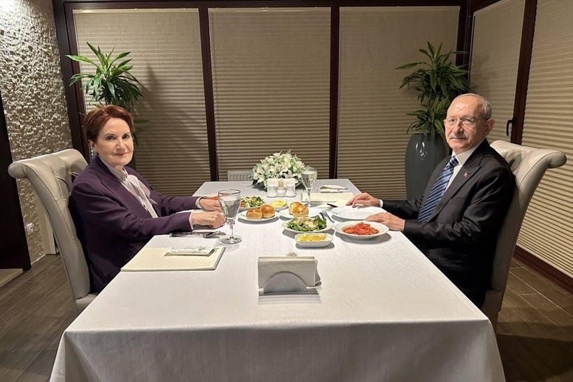 6'lı masada kriz mi var? Millet İttifakı'nın adayı kim olacak? Ahmet Davutoğlu canlı yayında anlattı - Resim: 10