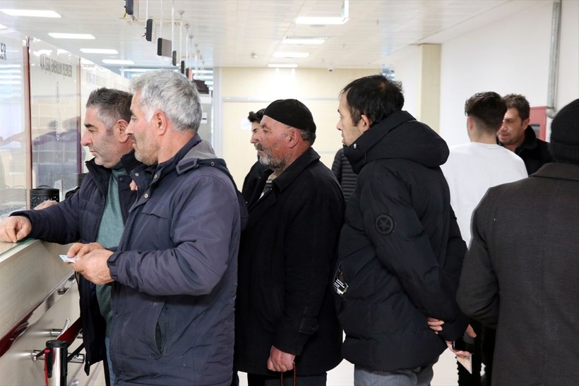 Prim günü, çalışma yılı, borçlanma... İşte EYT’de tüm merak edilenler - Resim: 7