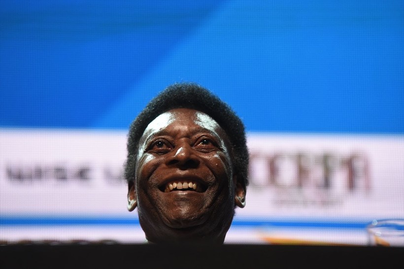 Pele böyle bir yıldızdı! Savaşı durdurdular... - Resim: 17