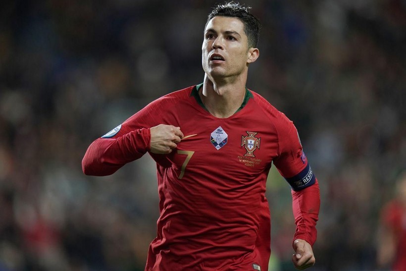 Cristiano Ronaldo'dan tarihi imza! 500 milyon euro kazanacak - Resim: 10