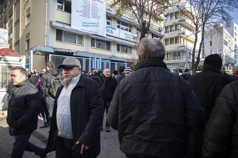 Milyonlarca EYT'li günlerdir bunu hesaplıyor! EYT'lilerin maaş ve kıdem tazminatları ne kadar olacak? Kalem kalem hesaplandı - Resim: 17