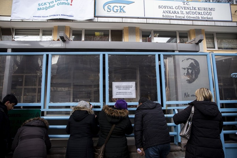 Milyonlarca EYT'li günlerdir bunu hesaplıyor! EYT'lilerin maaş ve kıdem tazminatları ne kadar olacak? Kalem kalem hesaplandı - Resim: 18