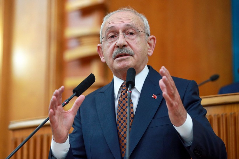 CHP Genel Başkanı Kemal Kılıçdaroğlu'ndan Ankara'da öldürülen Sinan Ateş için açıklama: Bu işten ne kadar pis kokuların geldiğinin de farkındayız - Resim: 18