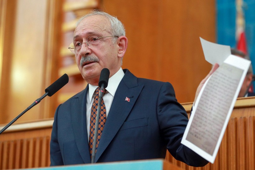 CHP Genel Başkanı Kemal Kılıçdaroğlu'ndan Ankara'da öldürülen Sinan Ateş için açıklama: Bu işten ne kadar pis kokuların geldiğinin de farkındayız - Resim: 20