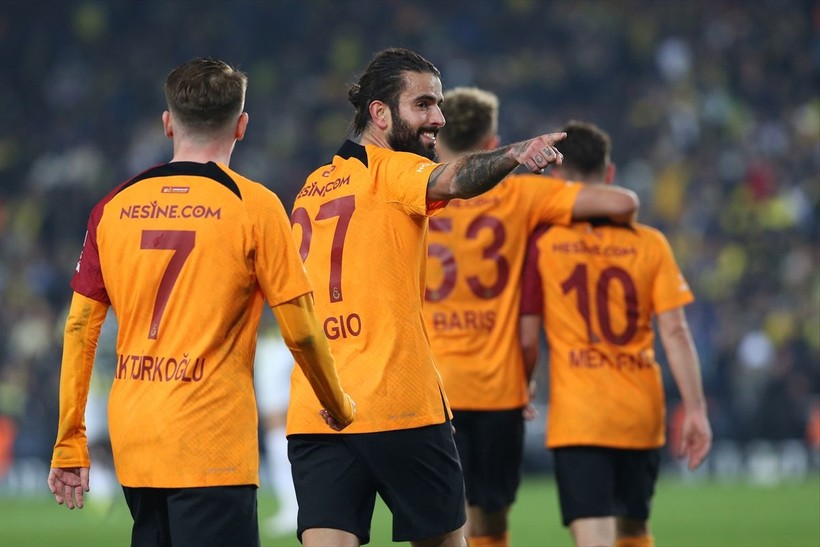 Galatasaray, Fenerbahçe'yi Kadıköy'de 3-0 yendi! İşte derbi maçtan özel kareler - Resim: 22