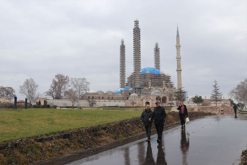 2021 yılında başlatılan çalışmalar kapsamında Edirne Selimiye Camii yenileniyor! Restorasyonu tamamlanan bölümler ibadet ve ziyarete açıldı - Resim: 2