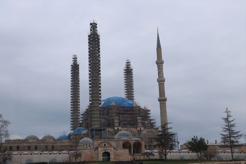 2021 yılında başlatılan çalışmalar kapsamında Edirne Selimiye Camii yenileniyor! Restorasyonu tamamlanan bölümler ibadet ve ziyarete açıldı - Resim: 3