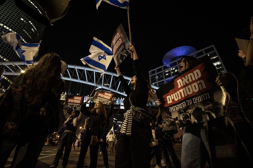 İsrail'de hükümet karşıtı protestolar sürüyor - Resim: 4
